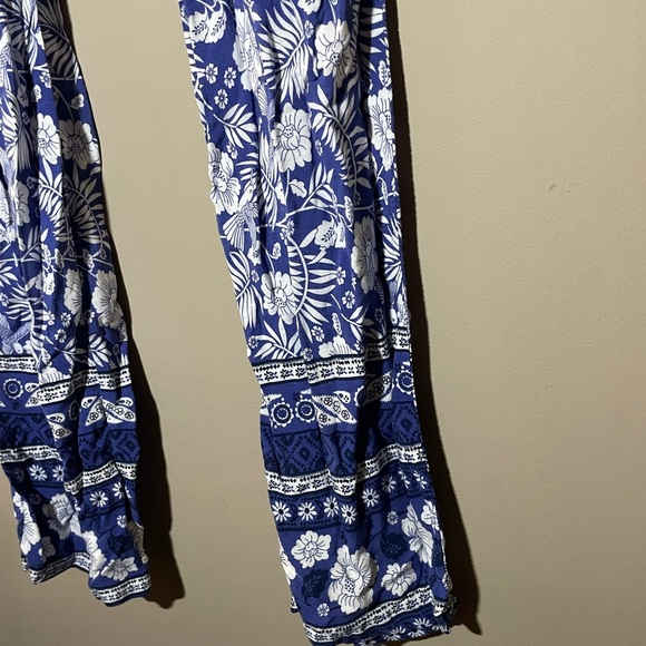 Paradise USA Blue and White Floral Print Pants Size M - Picture 2 of 6